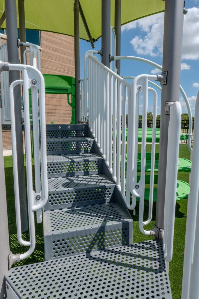 Hunter Knepshield Playground Installation