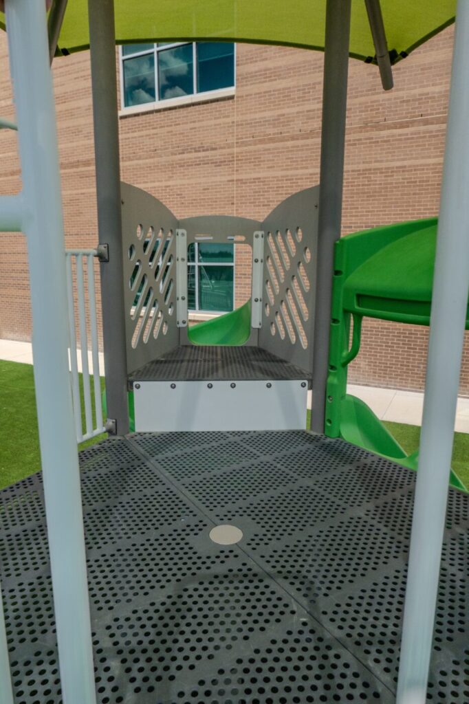 Hunter Knepshield Playground Installation
