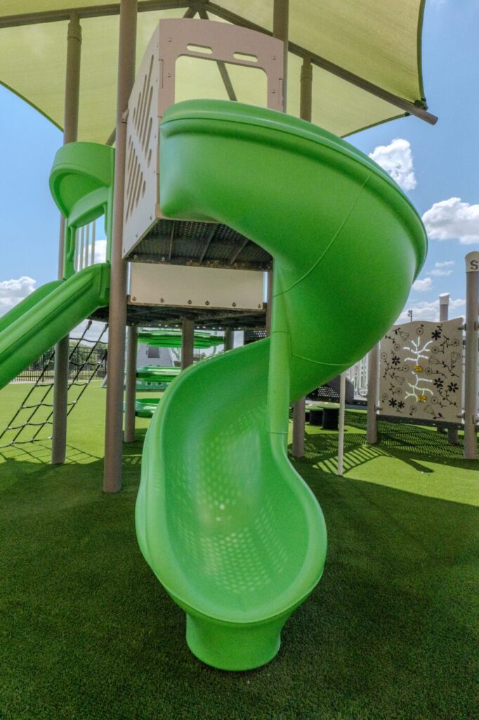 Hunter Knepshield Playground Installation
